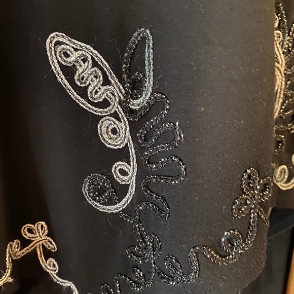 Ladies 3/4 length top - Picture 6 of 6